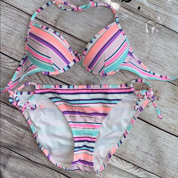 Victoria's Secret Other - Victoria secrets bikini 👙